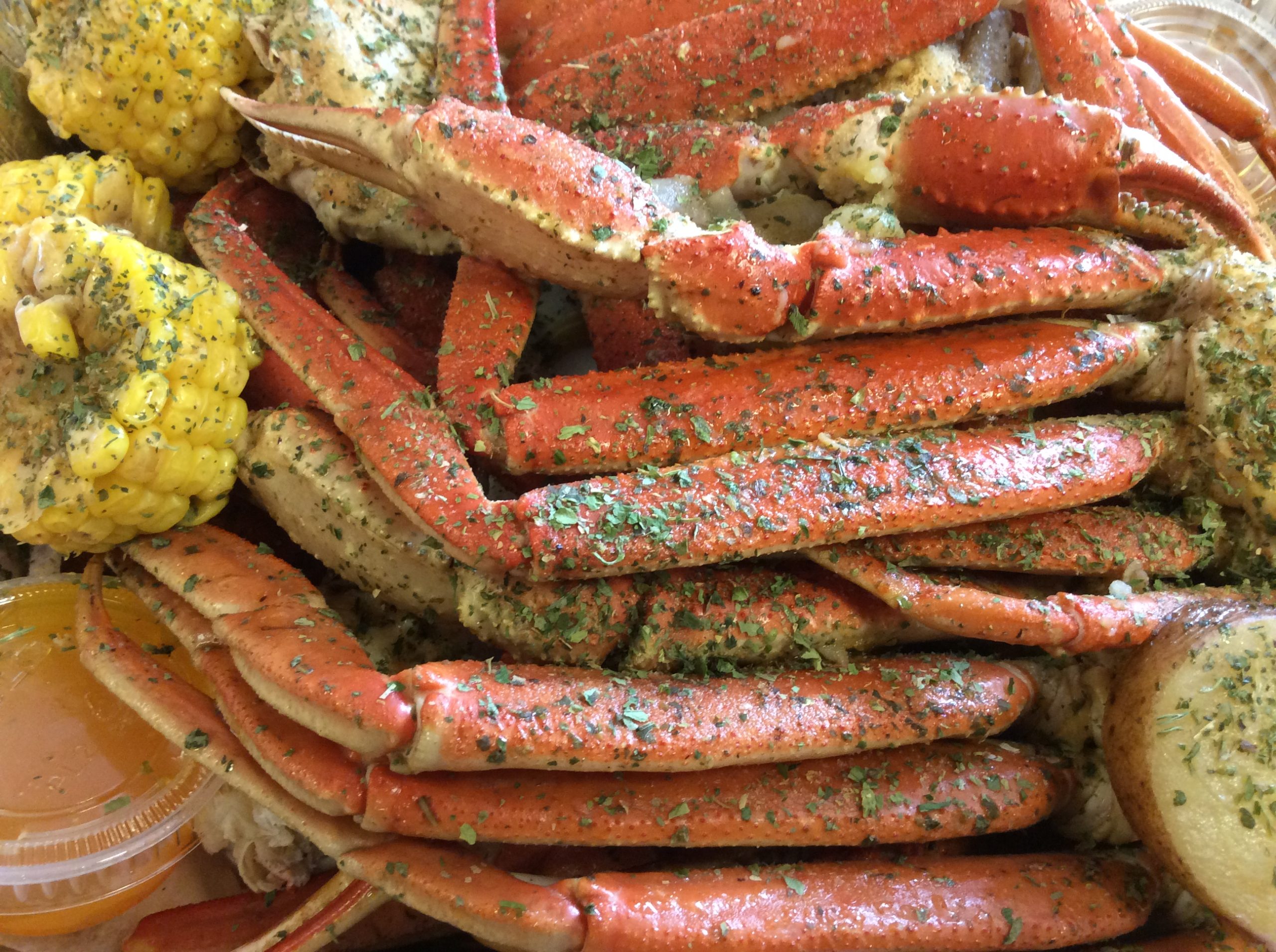4pc Crab Legs – Savannah Seafood
